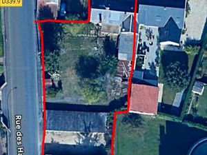 Maison + garages sur terrain de 1200m2 - idéal investisseur