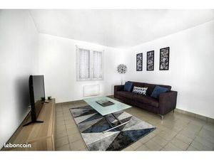 Grande Maison meublée avec terrasse centre-ville