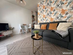 Studio meublé avec place de parking