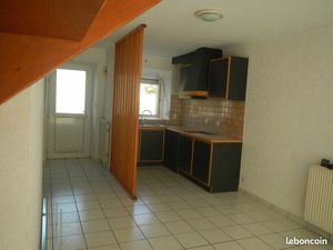 Loue à NANTILLY Appart/maison T4 Duplex 96m² très lumineux