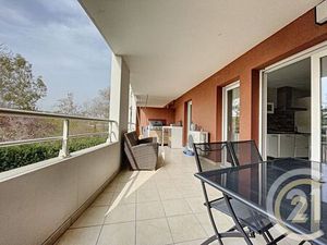 Appartement F2 à louer - 2 pièces - 54 70 m2 - Cannes - 06 - PROVENCE-ALPES-COTE-D-AZUR