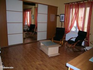 Studio 1 pièce 35 m²