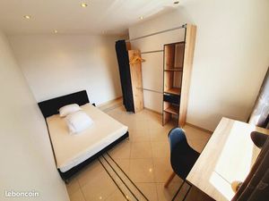 Location avec le service de ménage à Massy