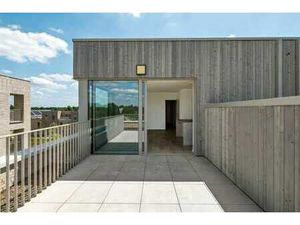 Penthouse avec grande terrasse