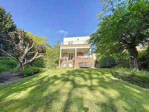 BOITSFORT  SUPERBE MAISON 4CH + BUREAU + JARDIN