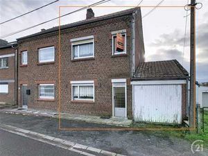 MAISON 3 FACADES 2 CHAMBRES GARAGE ET JARDIN