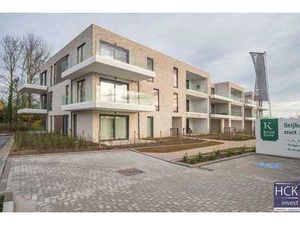 KRUISHOUTEM - Knap NIEUWBOUW APP. met 2 SLPK. en ruim zon...