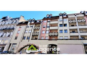 MONTLUCON - T3 en plein centre ville avec parking privé