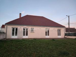 Location maison 4 pièces 104.34 m² à Sens (89100)  1 022 €