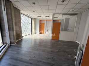 Location locaux professionnels 40 m² à Pau (64000)  850 €