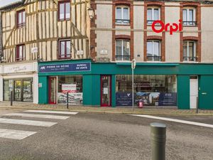 Location locaux professionnels 38 m² à Bernay (27300)  NaN €