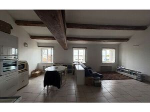 Location appartement  m² T-1 à Marennes  395 €