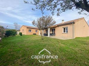 Rare à Etables: maison d'environ 100 m2  3 chambres et son terrain paysagé de 1000 m2