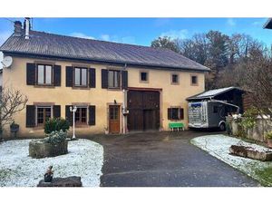 Maison Frapelle 195 m² T-5 à vendre  175 000 €