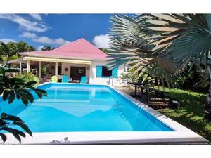 Maison Pointe-Noire m² T-6 à vendre  460 000 €