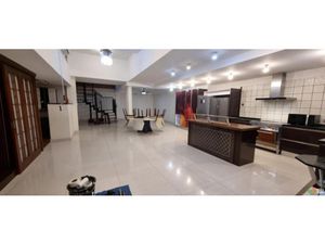 Location locaux professionnels 9 pièces 300 m² à Saint Pierre (97410)  3 650 €