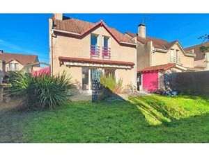 Maison Pau m² T-5 à vendre  245 500 €