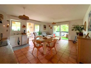 T4 de 82 m² spacieux et lumineux dans résidence récente à Bayonne