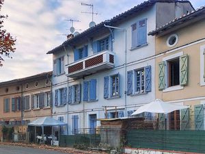 Immeuble Moissac avec 4 appartements loués