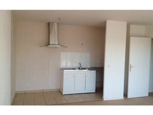 Location appartement  m² T-3 à Meaux  890 €