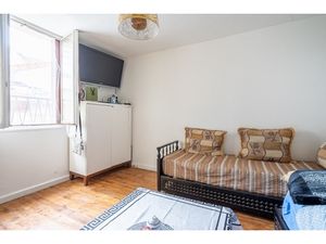 Appartement 23 m2  2 pièces  idéal première acquisition ou investisment a MONTFERMEIL (93)