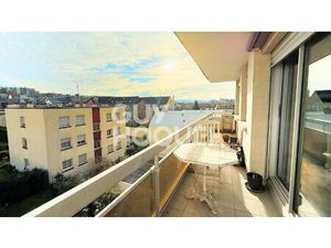 Bel appartement 3 pièces avec balcons