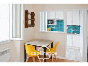 A vendre BORDEAUX/ Quartier St Genés Studio avec Grenier