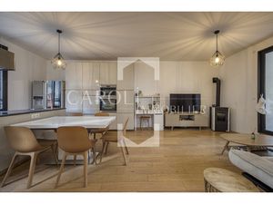 74000 ANNECY - MAISON AVEC JARDIN ET 3 DEPENDANCES