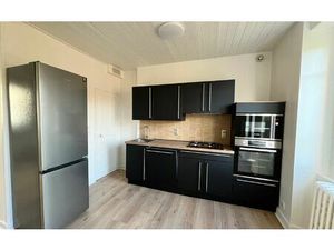 Location maison  m² T-4 à Limoges  890 €