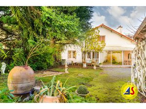 MAISON REZE TROCARDIERE