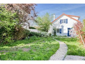 SEVRES - MAISON 6 PIÈCES 4 CHAMBRES