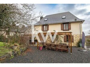 EN EXCLUSIVITÉ MAISON DE CARACTÈRE AVEC DÉPENDANCES