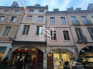 APPARTEMENT T1 bis- 11 RUE DU CHATELET - CHALON SUR SAONE