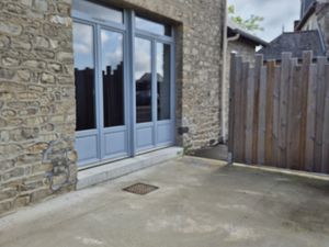 Appartement T3 en Duplex avec terrasse sud  parking et box p