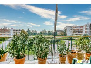 Noisy Le Roi 'La Gaillarderie' - Appartement 4 pièces 107 m² avec balcon situé au 1er étag