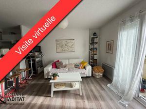 Grand studio avec balcon et parking