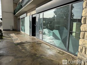 Local commercial Pontault-Combault 145 m2