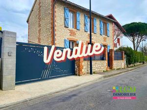 Caussade  maison en pierre 4 pièces avec jardin