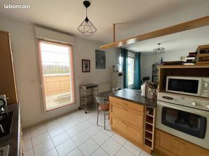 T3 MEUBLE REZE NEUF avec parking