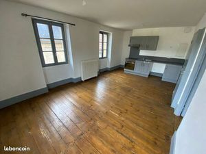 A louer appartement T2 Montignac