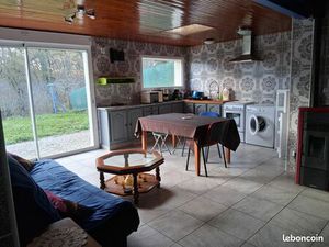 Loue Roquecourbe appartement RDC