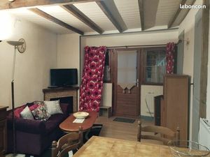 Location d'une maison de ville meublée à Pionsat