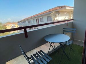 Superbe studio tout équipé avec balcon