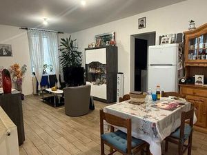 Appartement en maison 55 m² parking/jardin/terrasse