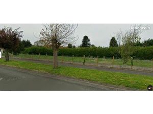 À VENDRE – Terrain constructible en centre-ville de Vimy