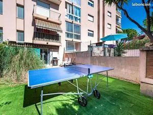 T2 climatisé  totalement refait - 63 m² de terrasses et jardin - Parking privatif - Traver