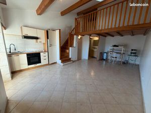 Maison de village Rénovée de 40 m² habitables + garage et place de parking