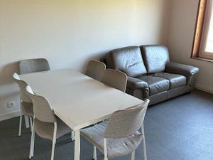 À louer F2 meublé 50 m2 habitables