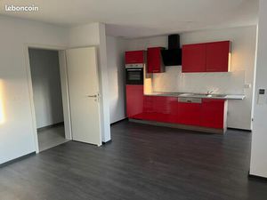 Loue très bel appartement de type F2