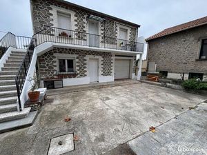 Appartement F3 avec garage et cour